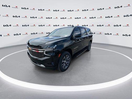 2024 Chevrolet Suburban LT