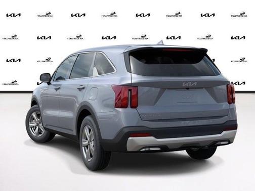 2025 Kia Sorento LX