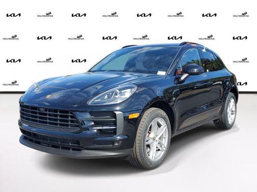 2021 Porsche Macan Base