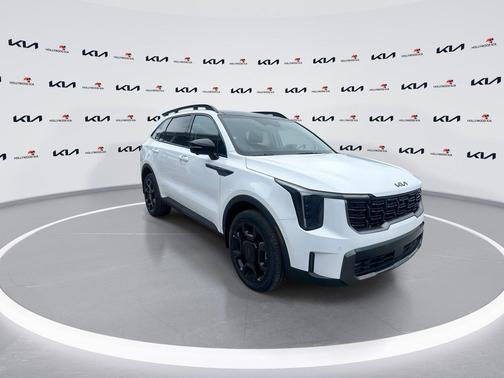 Glacial White Pearl 2025 Kia Sorento SX