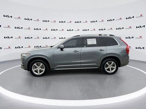 2019 Volvo XC90 T5 Momentum