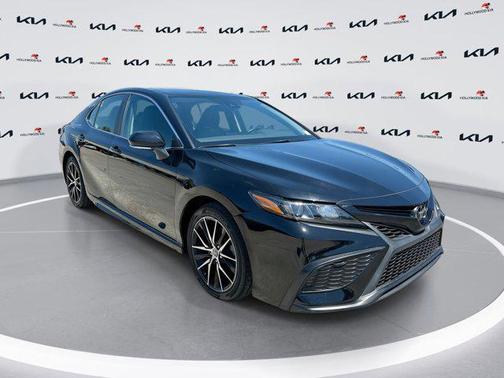 Midnight Black Metallic 2023 Toyota Camry SE