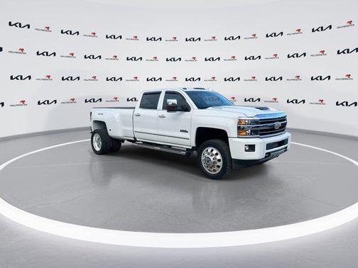 2019 Chevrolet Silverado 3500 High Country