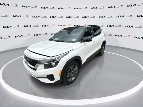 2023 Kia Seltos S