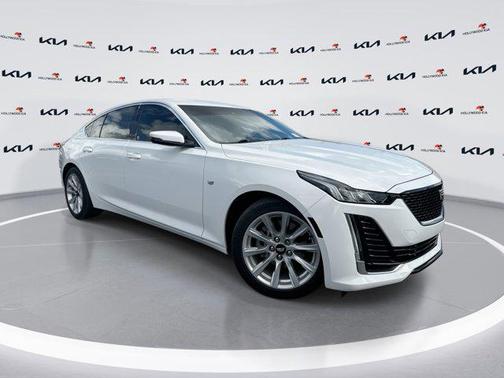 2023 Cadillac CT5 Luxury