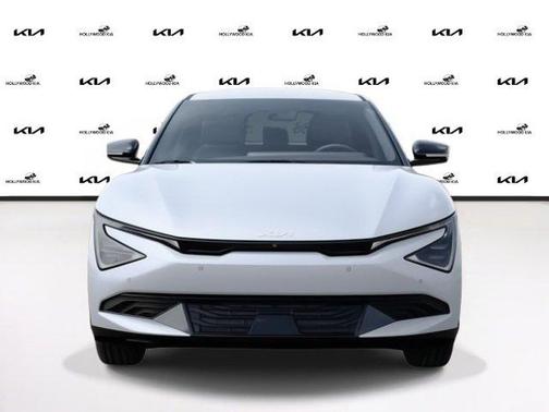 2025 Kia EV6 Light Long Range