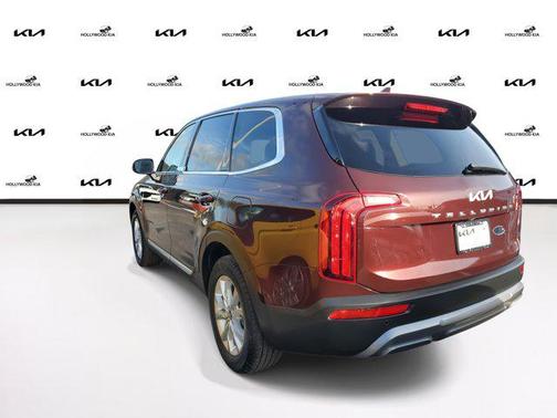 2022 Kia Telluride LX