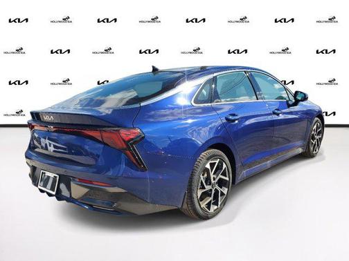 2025 Kia K5 EX