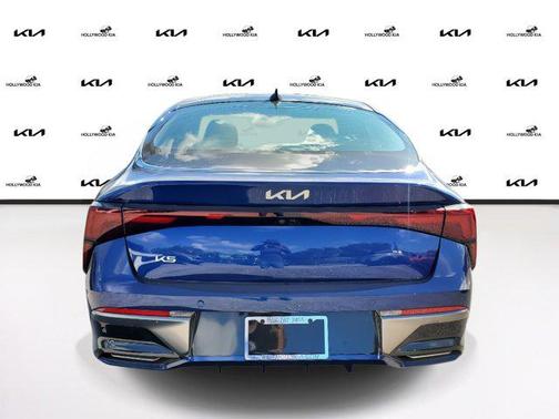 2025 Kia K5 EX