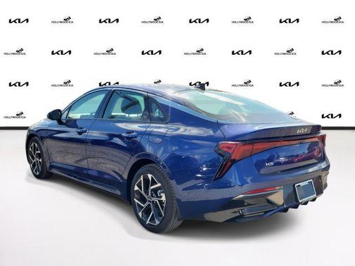 2025 Kia K5 EX