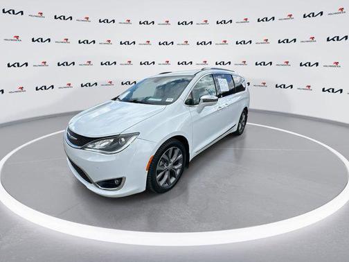 2019 Chrysler Pacifica Limited