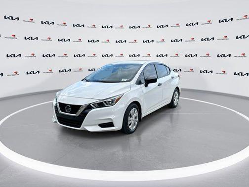 2022 Nissan Versa 1.6 S