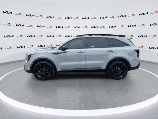 Wolf Gray 2024 Kia Sorento SX