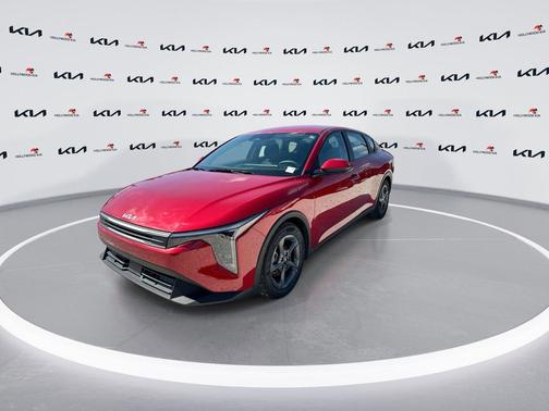 Currant Red 2025 Kia K4 LXS