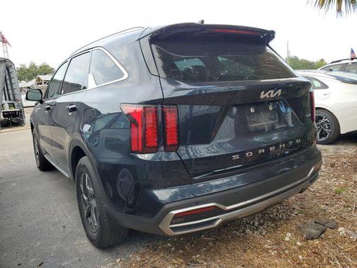 2022 Kia Sorento Hybrid S