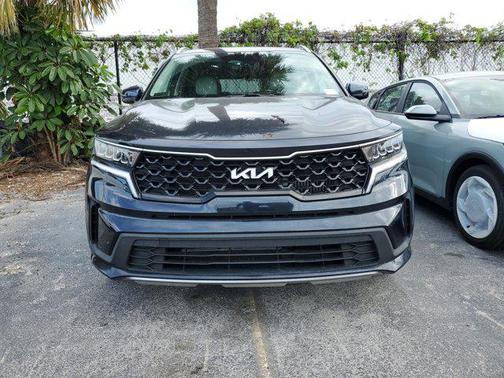 2022 Kia Sorento Hybrid S