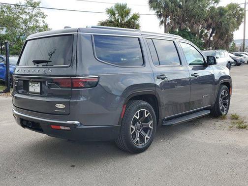 2023 Jeep Wagoneer Series III