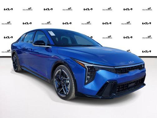 2025 Kia K4 GT-Line