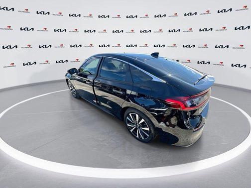 2022 Honda Civic EX-L