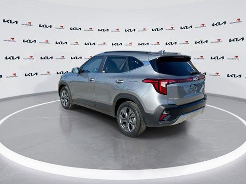 Steel Gray 2024 Kia Seltos S