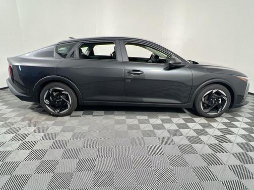 Interstellar Gray 2026 Kia K4 EX