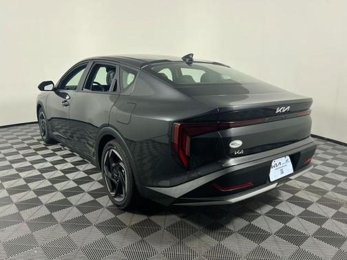 Interstellar Gray 2026 Kia K4 EX