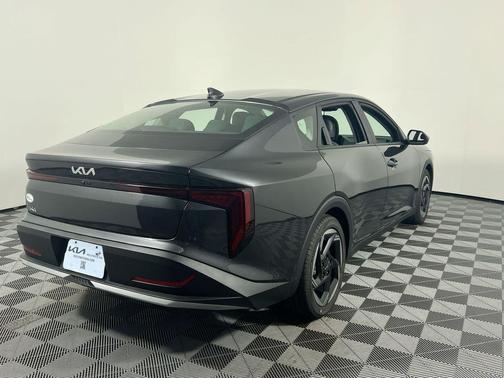 Interstellar Gray 2026 Kia K4 EX