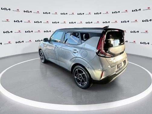 2023 Kia Soul EX