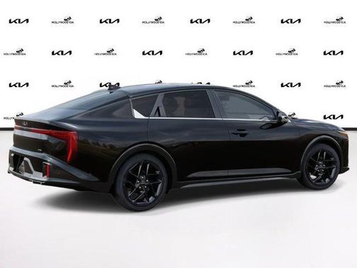 2025 Kia K4 GT-Line Turbo
