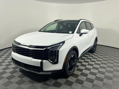 Glacial White Pearl 2026 Kia Sportage EX