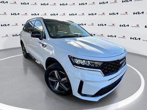 2022 Kia Sorento S