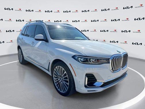 Alpine White 2020 BMW X7 xDrive40i
