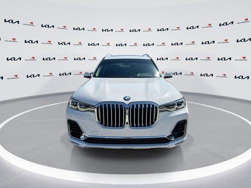 Alpine White 2020 BMW X7 xDrive40i