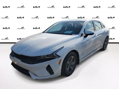 2022 Kia K5 LXS