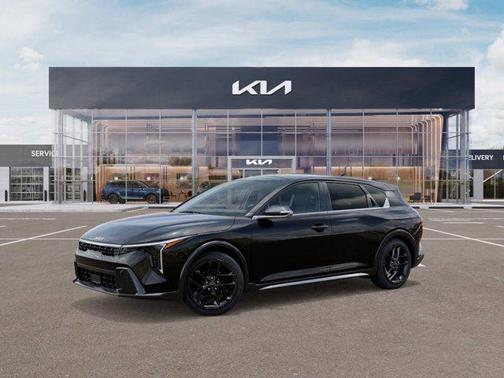 Aurora Black Pearl 2026 Kia K4 GT-Line Turbo