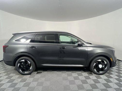 Interstellar Gray 2026 Kia Sorento Hybrid EX