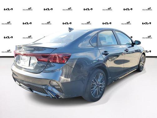 2022 Kia Forte GT-Line
