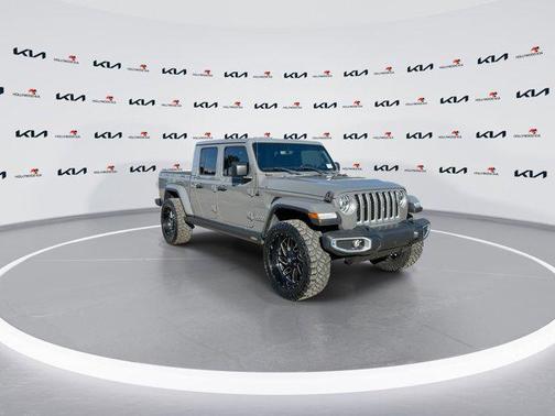 2021 Jeep Gladiator Overland