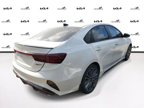 2022 Kia Forte GT