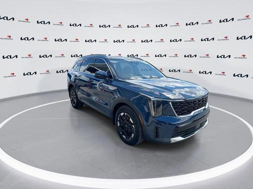 Midnight Lake Blue 2025 Kia Sorento S