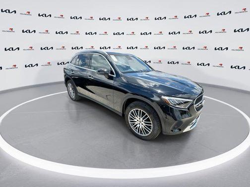 2024 Mercedes-Benz GLC 300 4MATIC