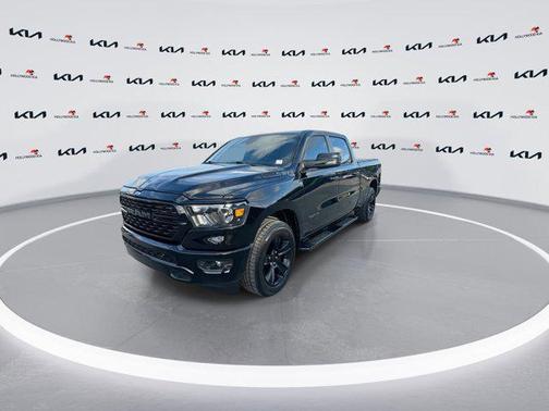 Diamond Black Crystal Pearlcoat 2023 RAM 1500 Big Horn/Lone Star