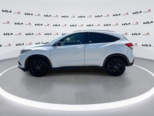 Platinum White Pearl 2021 Honda HR-V 2WD Sport
