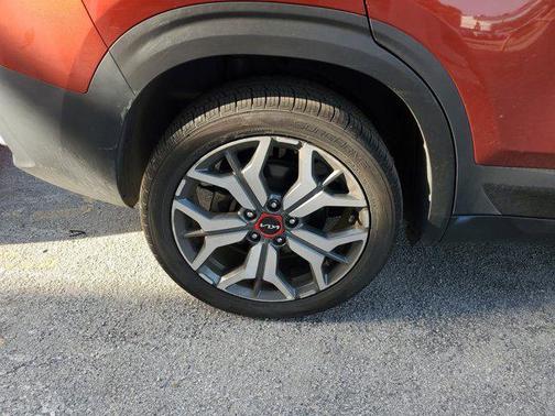 2022 Kia Seltos SX