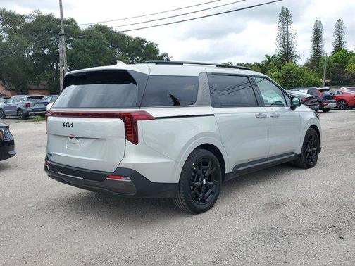 2025 Kia Carnival SX Prestige