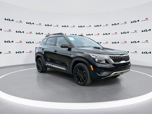 2023 Kia Seltos Nightfall Edition