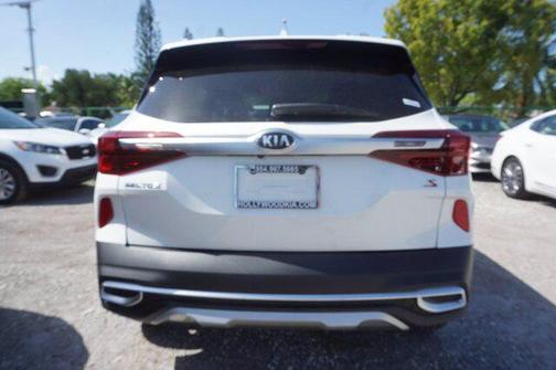 2021 Kia Seltos S