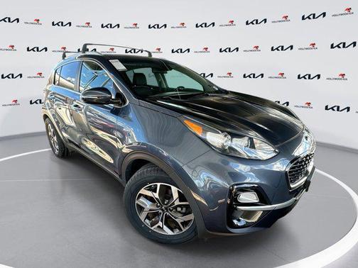 2020 Kia Sportage EX