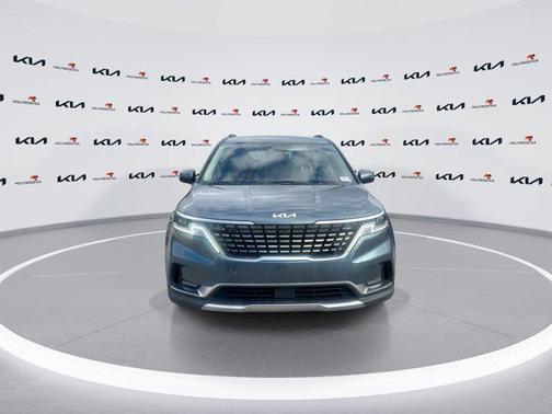 2022 Kia Carnival SX