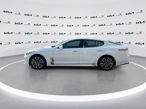 2019 Kia Stinger Base